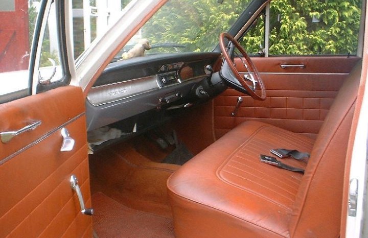 1958_Vauxhall_Victor_F_DADs8_Bench_seat.jpg